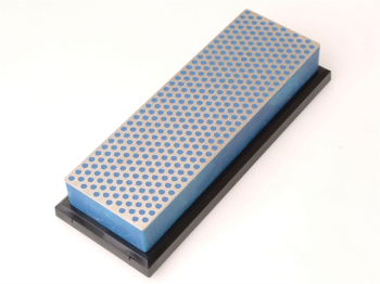 Diamond Whetstone 150mm Plasti c Case Blue 325 Grit Coarse Diamond Whetstone 150mm Plasti c Case Blue 325 Grit Coarse