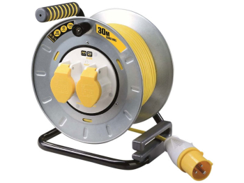 PRO-XT Metal Cable Reel 110V 16A Thermal Cut-Out 30m